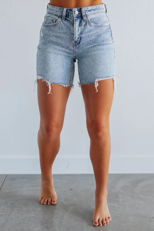 Men's drawstring casual linen shorts for a laid - back summer lookLoretta Vervet Shorts - Light Wash Men's drawstring casual linen shorts for a laid - back summer lookLoretta Vervet Shorts - Light Wash