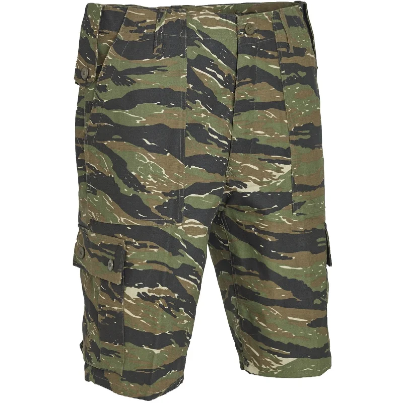 Men's plaid pattern wool blend shorts for a preppy fall styleTiger Stripe Camo Combat Shorts Men's plaid pattern wool blend shorts for a preppy fall styleTiger Stripe Camo Combat Shorts