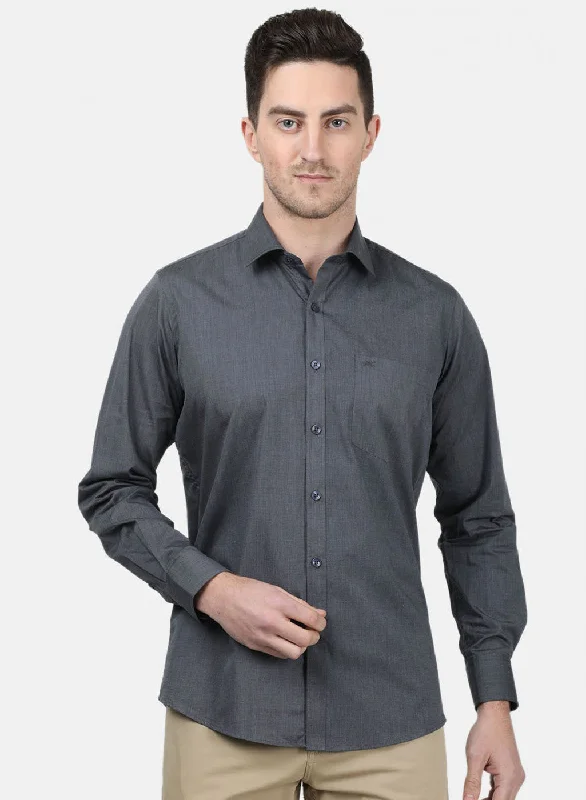 Plus Size Men's Striped Chambray Casual Shirts with a Spread Collar for a Preppy AppearanceMens Black Solid Shirts Plus Size Men's Striped Chambray Casual Shirts with a Spread Collar for a Preppy AppearanceMens Black Solid Shirts