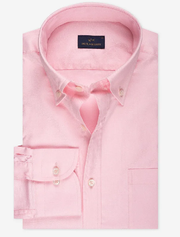 Men's Wrinkle - Resistant Polyester Blend Casual Shirts for Easy Travel and MaintenanceOxford Shirt Pink Men's Wrinkle - Resistant Polyester Blend Casual Shirts for Easy Travel and MaintenanceOxford Shirt Pink