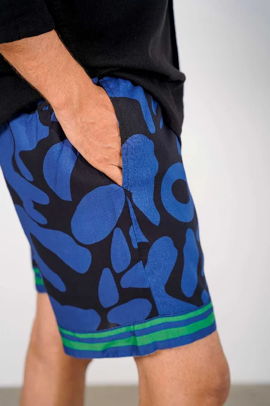 Men's adjustable - length convertible shorts for versatile usePRINTED DRAWSTRING SHORTS