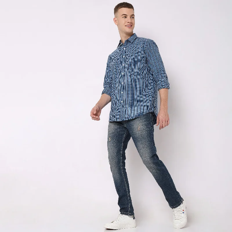 Men's Tailored Fit Checkered Casual Shirts in Multicolor for a Smart - Casual EnsembleRegular Fit Checkered Shirt Men's Tailored Fit Checkered Casual Shirts in Multicolor for a Smart - Casual EnsembleRegular Fit Checkered Shirt