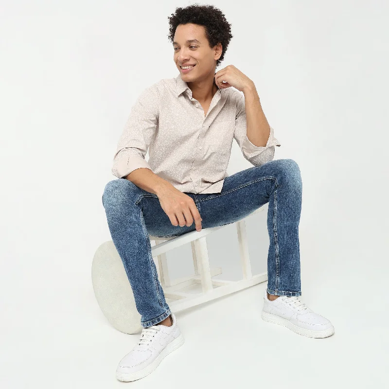 Men's Distressed Denim Casual Shirts with Frayed Edges for a Trendy and Rugged LookRegular Fit Printed Shirt Men's Distressed Denim Casual Shirts with Frayed Edges for a Trendy and Rugged LookRegular Fit Printed Shirt