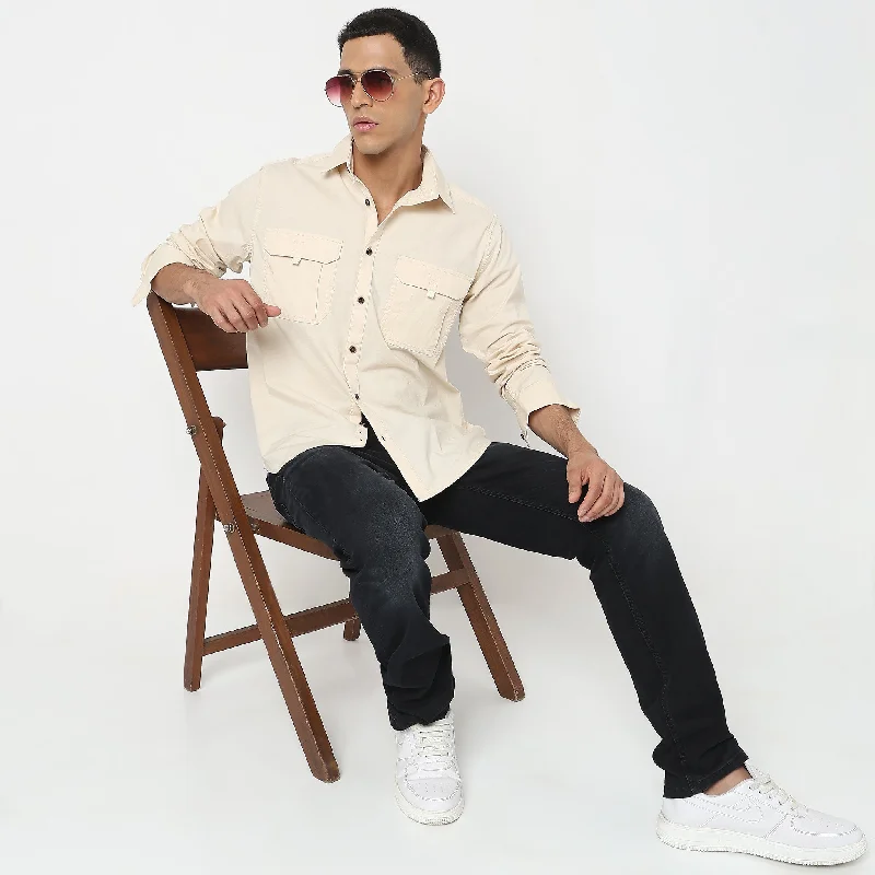 Men's Long - Line Oversized Casual Shirts in Dark Gray for a Relaxed and Modern LookRegular Fit Solid Shirt Men's Long - Line Oversized Casual Shirts in Dark Gray for a Relaxed and Modern LookRegular Fit Solid Shirt