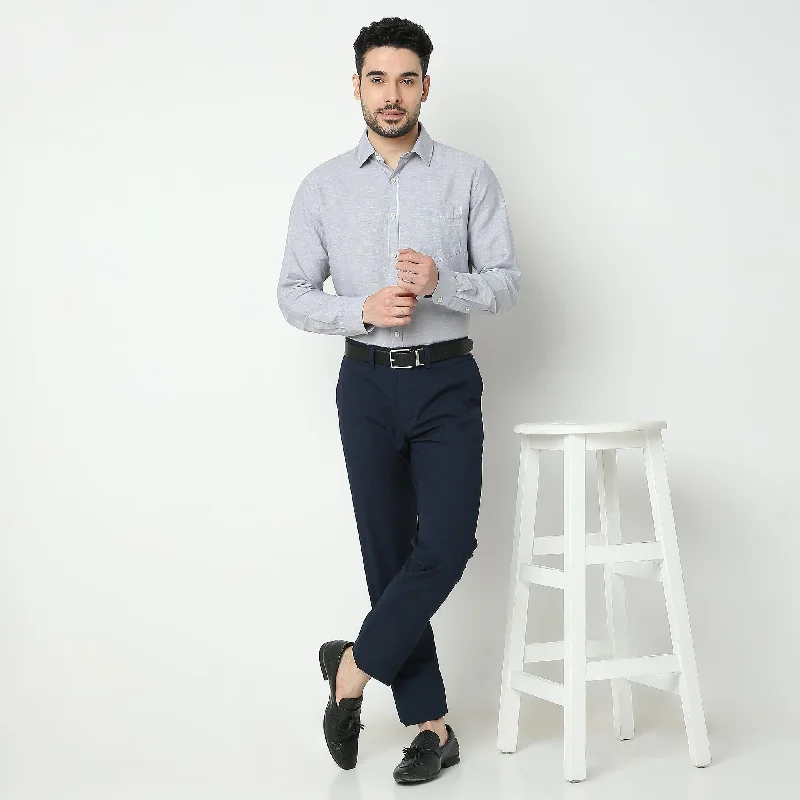 Men's Distressed Denim Casual Shirts with Frayed Edges for a Trendy and Rugged LookRegular Fit Solid Shirt Men's Distressed Denim Casual Shirts with Frayed Edges for a Trendy and Rugged LookRegular Fit Solid Shirt