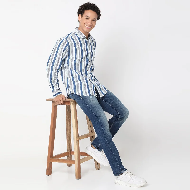 Men's Shearling - Lined Collar Casual Shirts in Brown for a Rustic and Warm AppealRegular Fit Striped Shirt Men's Shearling - Lined Collar Casual Shirts in Brown for a Rustic and Warm AppealRegular Fit Striped Shirt