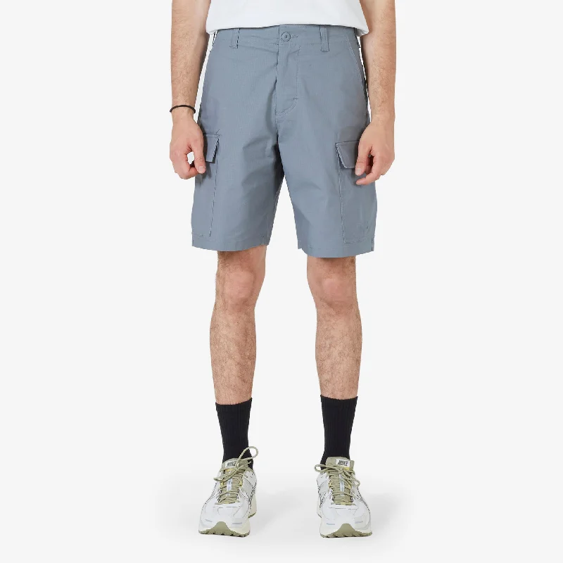Men's ripped denim shorts for a trendy streetwear aestheticSB Kearny Cargo Skate Short Smoke Grey Men's ripped denim shorts for a trendy streetwear aestheticSB Kearny Cargo Skate Short Smoke Grey
