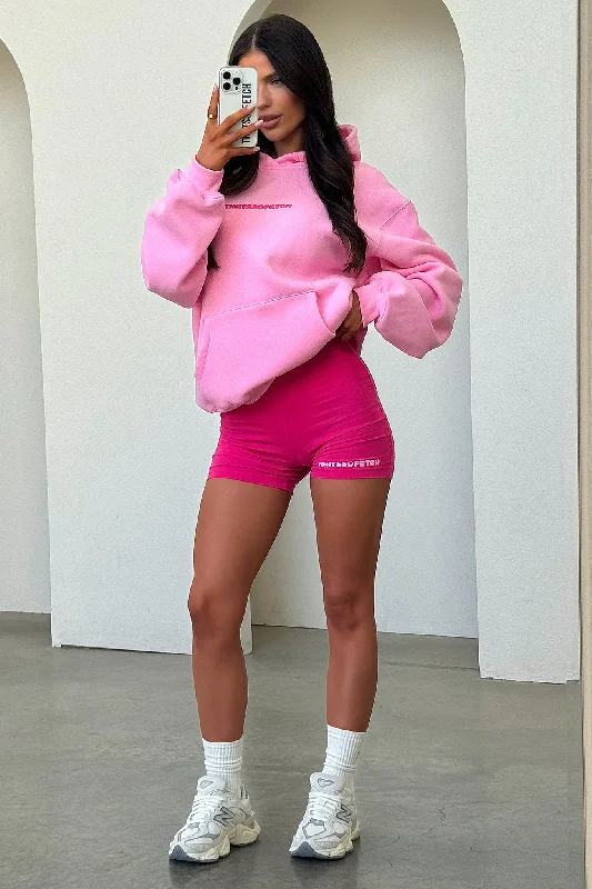 Men's checkered pattern wool shorts for a stylish winter layering optionSeries 3 Bike Shorts - Hot Pink Men's checkered pattern wool shorts for a stylish winter layering optionSeries 3 Bike Shorts - Hot Pink