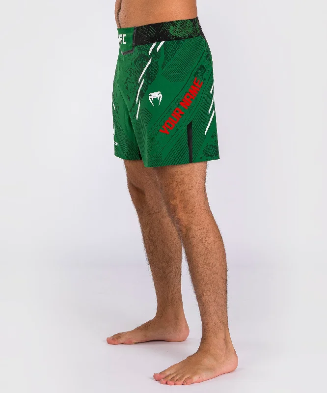 Men's distressed cotton shorts for a bohemian - inspired styleShort de combat personnalisé Coupe courte pour Hommes UFC Adrenaline by Venum Authentic Fight Night – Vert Men's distressed cotton shorts for a bohemian - inspired styleShort de combat personnalisé Coupe courte pour Hommes UFC Adrenaline by Venum Authentic Fight Night – Vert