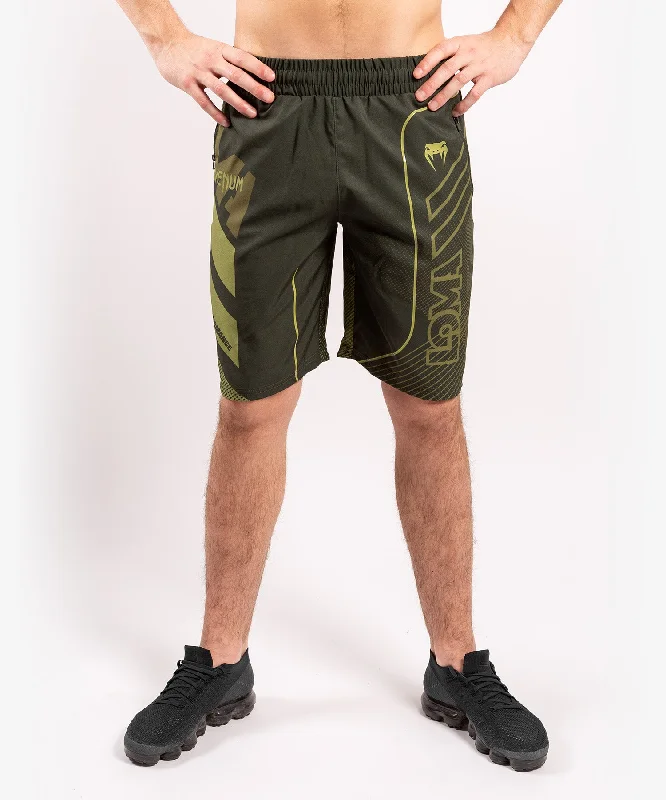 Men's pastel - colored cotton shorts for a spring - friendly outfitShort de Sport Venum Commando Edition Loma - Kaki Men's pastel - colored cotton shorts for a spring - friendly outfitShort de Sport Venum Commando Edition Loma - Kaki