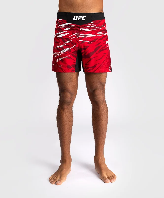 Men's flat - front chino shorts for semi - formal summer eventsShorts de Combat pour Hommes UFC Fusion by Venum Authentic Fight Night - Coupe Courte - Rouge Men's flat - front chino shorts for semi - formal summer eventsShorts de Combat pour Hommes UFC Fusion by Venum Authentic Fight Night - Coupe Courte - Rouge