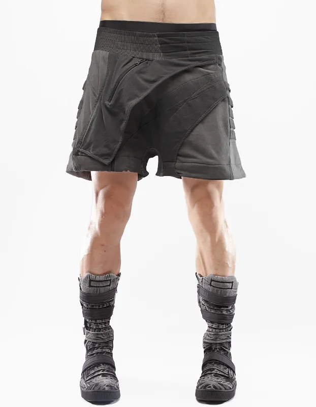 Men's zip - pocket canvas shorts for added functionality during travelSHORTS OVERLAY Men's zip - pocket canvas shorts for added functionality during travelSHORTS OVERLAY