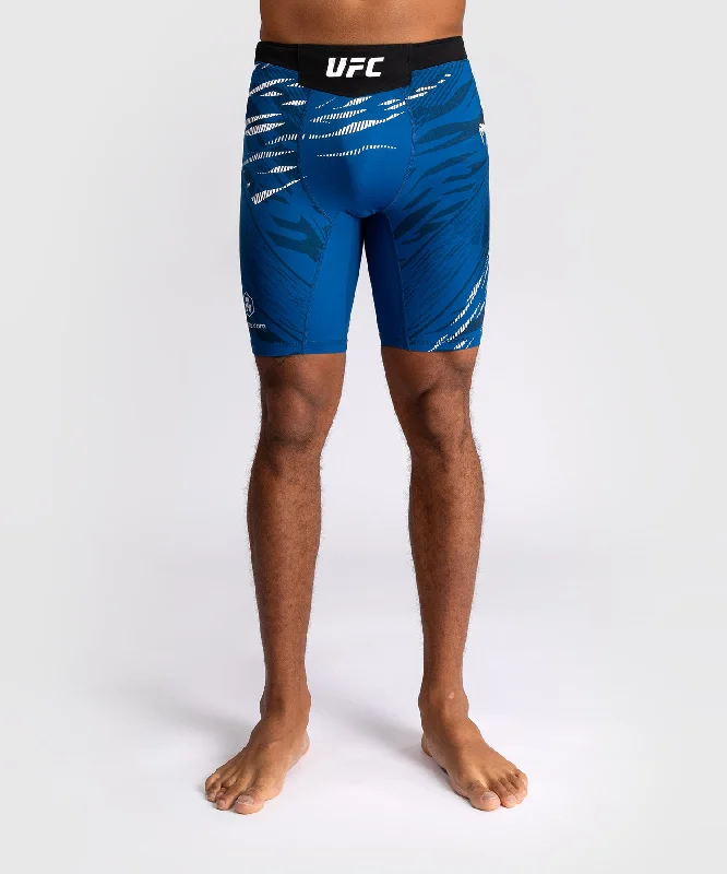 Men's checkered pattern wool shorts for a stylish winter layering optionShorts Vale Tudo pour Hommes UFC Fusion by Venum Authentic Fight Night - Bleu Men's checkered pattern wool shorts for a stylish winter layering optionShorts Vale Tudo pour Hommes UFC Fusion by Venum Authentic Fight Night - Bleu