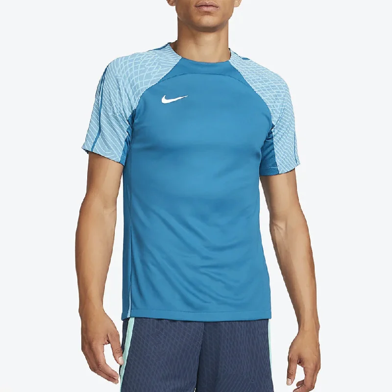 Men's Breathable Polyester Running Jerseys in Bright Neon Colors for High - Visibility WorkoutsNike DRI-FIT US SS Strike III Jersey Men's Breathable Polyester Running Jerseys in Bright Neon Colors for High - Visibility WorkoutsNike DRI-FIT US SS Strike III Jersey