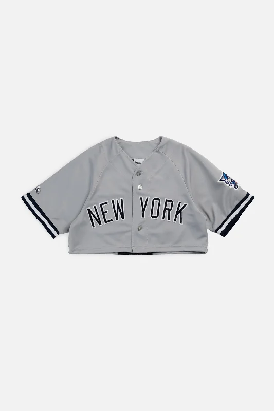 Men's Retro Soccer Jerseys of Famous Clubs from the 90s for Nostalgic Football EnthusiastsRework Crop NY Yankees MLB Jersey - S Men's Retro Soccer Jerseys of Famous Clubs from the 90s for Nostalgic Football EnthusiastsRework Crop NY Yankees MLB Jersey - S