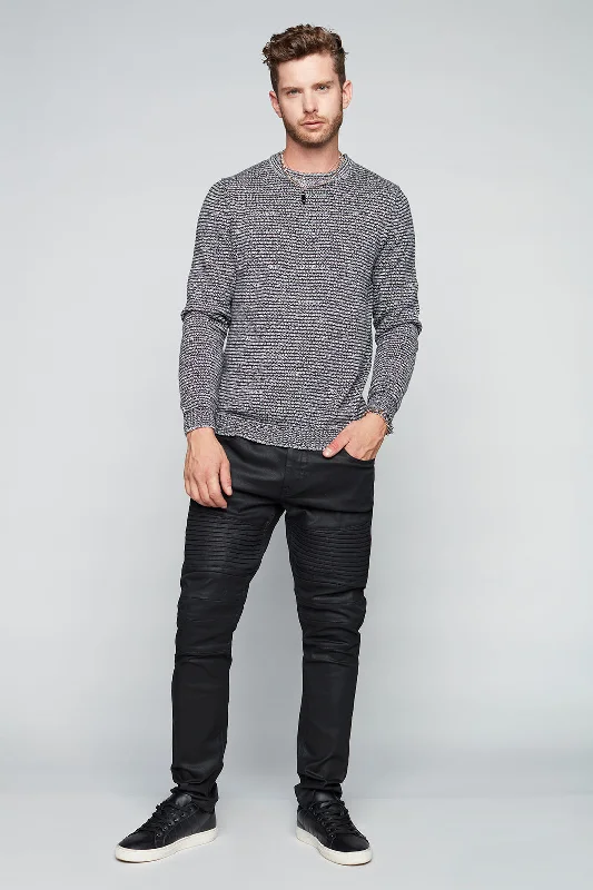 Men's Jeans with a Hidden Coin Pocket for Added Convenience5 Pocket Slim Fit Pintuck Pants - Coated Black Men's Jeans with a Hidden Coin Pocket for Added Convenience5 Pocket Slim Fit Pintuck Pants - Coated Black