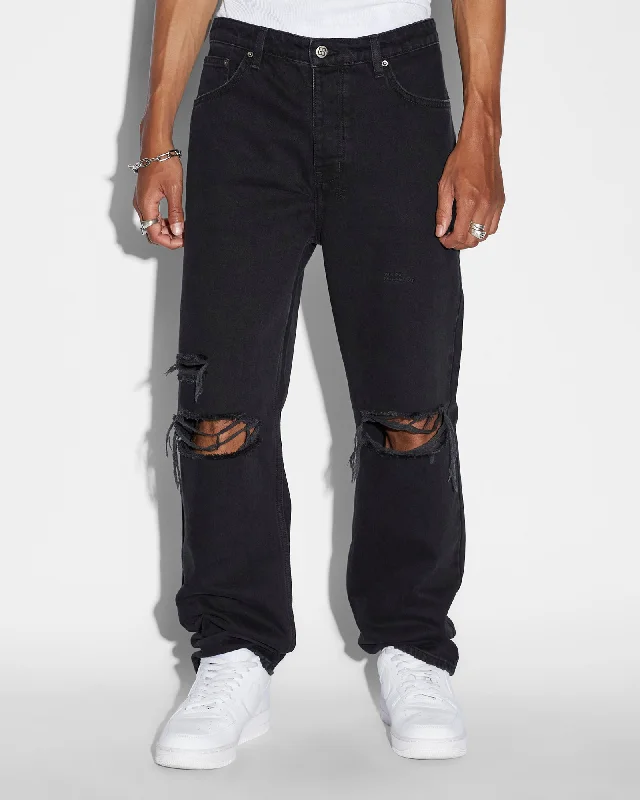 Men's Distressed Jeans with Patches for a Retro and DIY - Inspired AppearanceANTI K TRASHED BLACK