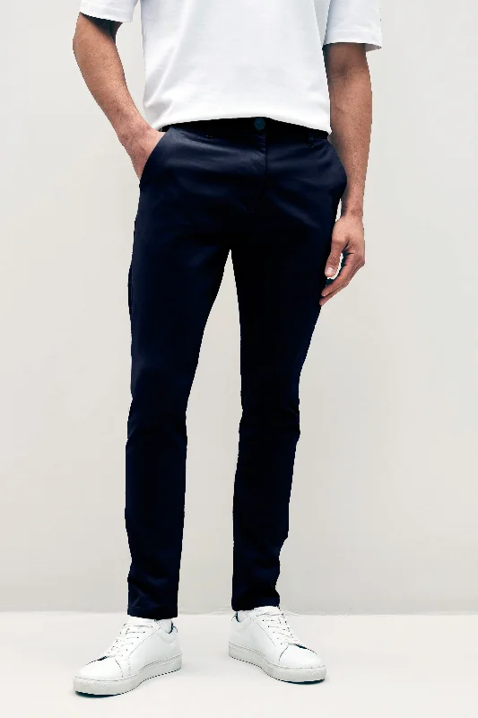 Men's Straight Leg Raw Denim Jeans for a Minimalist and Durable OptionBeckett premium stretch chino pant in Navy Men's Straight Leg Raw Denim Jeans for a Minimalist and Durable OptionBeckett premium stretch chino pant in Navy