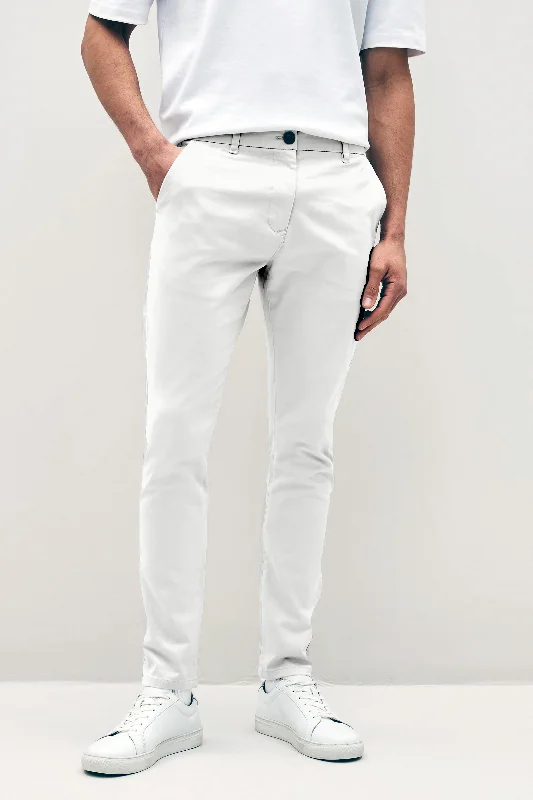 Men's Jeans with a Hidden Coin Pocket for Added ConvenienceBeckett premium stretch chino pant in White Men's Jeans with a Hidden Coin Pocket for Added ConvenienceBeckett premium stretch chino pant in White
