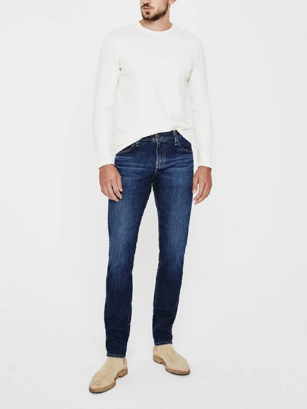 Men's Low - Rise Jeans in a Light Wash for a Casual and Youthful LookDylan Skinny Jean - Midlands Men's Low - Rise Jeans in a Light Wash for a Casual and Youthful LookDylan Skinny Jean - Midlands
