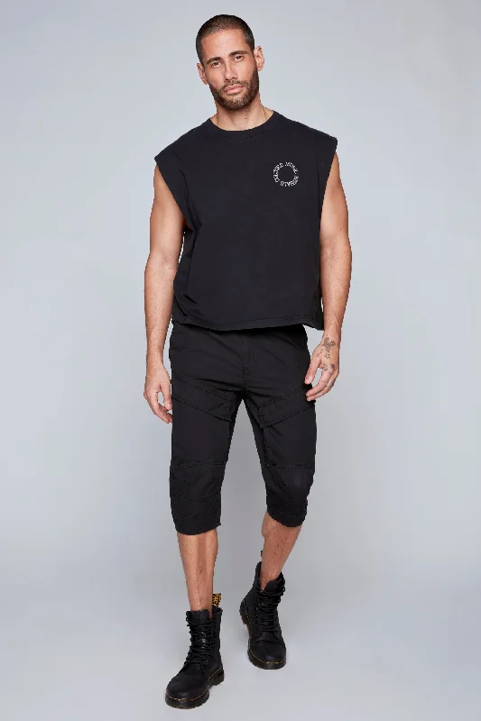 Men's Distressed Jeans with Patches for a Retro and DIY - Inspired AppearanceMen's 5-Pocket Cargo Capri Shorts - Black