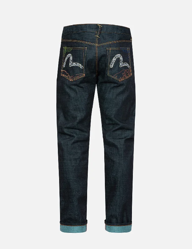 Men's Jeans with a Frayed Hem for a Casual and Effortless StyleSashiko Pattern Pockets Carrot Fit Jeans #2017 Men's Jeans with a Frayed Hem for a Casual and Effortless StyleSashiko Pattern Pockets Carrot Fit Jeans #2017