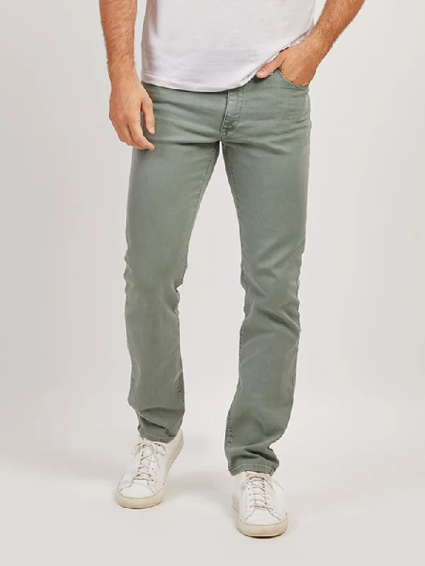 Men's Slim Fit Stretch Jeans in Dark Wash for a Modern and Comfortable LookSlim Mercer Jeans Men's Slim Fit Stretch Jeans in Dark Wash for a Modern and Comfortable LookSlim Mercer Jeans