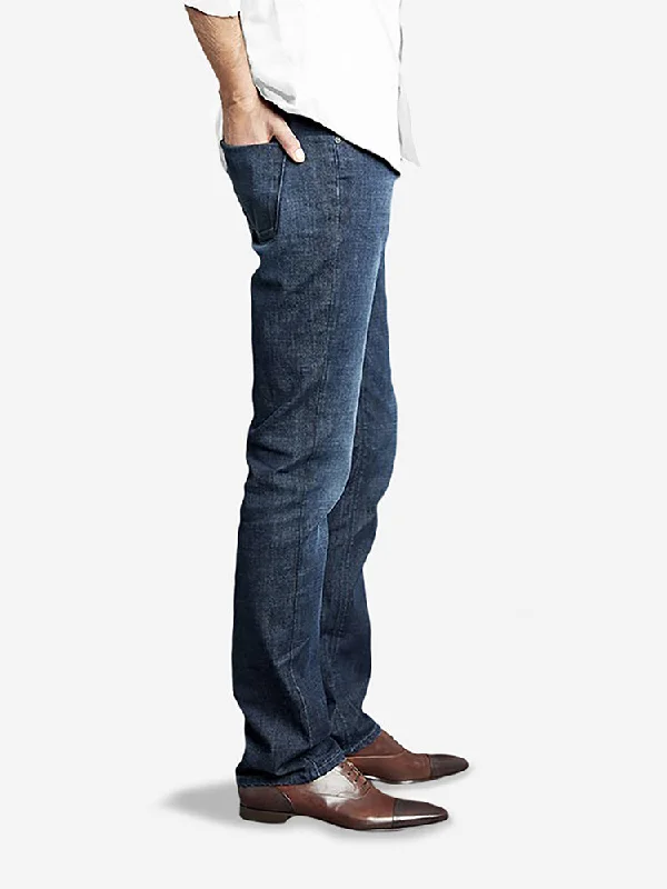 Men's Straight Leg Raw Denim Jeans for a Minimalist and Durable OptionStraight Crosby Jeans Men's Straight Leg Raw Denim Jeans for a Minimalist and Durable OptionStraight Crosby Jeans