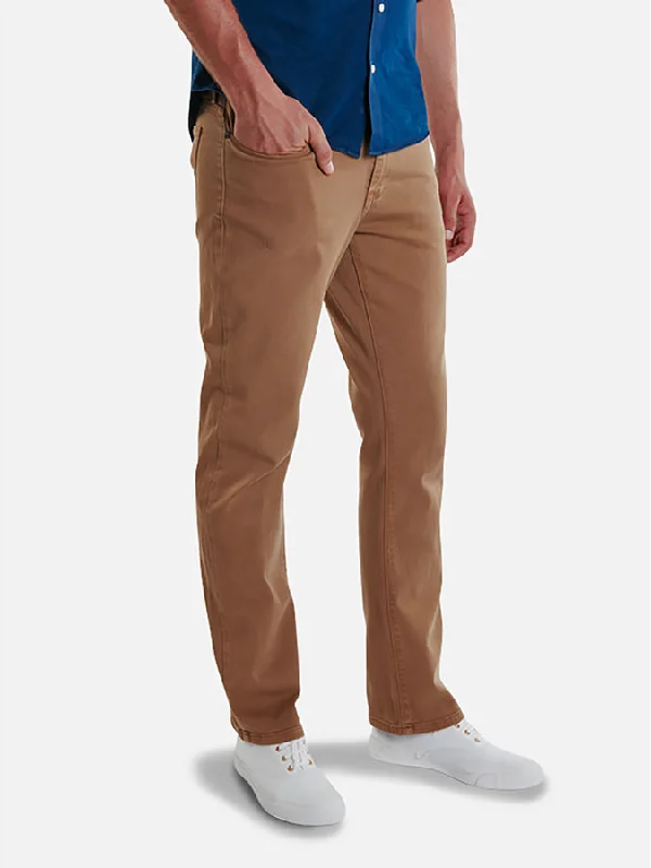 Men's Jeans with a Button - Fly for a Traditional and Classic AestheticStraight Mercer Jeans Men's Jeans with a Button - Fly for a Traditional and Classic AestheticStraight Mercer Jeans
