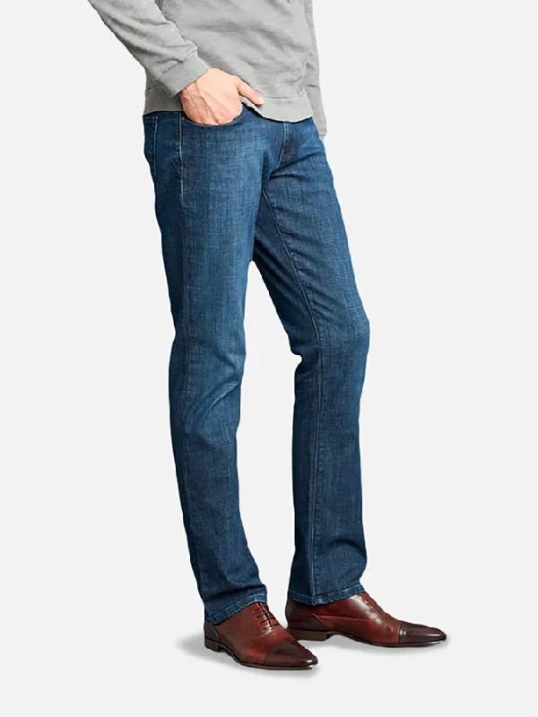 Men's High - Waisted Jeans in a Medium Wash for a Vintage - Style RevivalStraight Mosco Jeans Men's High - Waisted Jeans in a Medium Wash for a Vintage - Style RevivalStraight Mosco Jeans