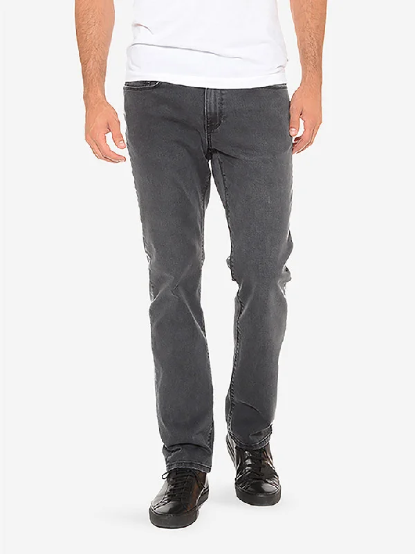 Men's Jeans with a Button - Fly for a Traditional and Classic AestheticStraight Stone Jeans Men's Jeans with a Button - Fly for a Traditional and Classic AestheticStraight Stone Jeans