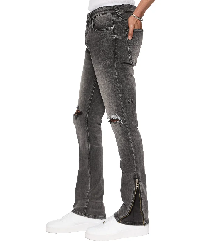 Men's Slim Fit Stretch Jeans in Dark Wash for a Modern and Comfortable LookVAN WINKLE ELECTRIC CHAMBER Men's Slim Fit Stretch Jeans in Dark Wash for a Modern and Comfortable LookVAN WINKLE ELECTRIC CHAMBER