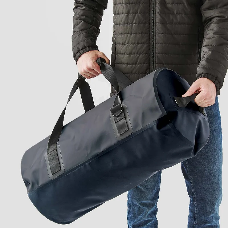 Men jackets with a zip - off sleeves to convert to a vestNarvik Waterproof Duffel 35L - FCX-2 Men jackets with a zip - off sleeves to convert to a vestNarvik Waterproof Duffel 35L - FCX-2