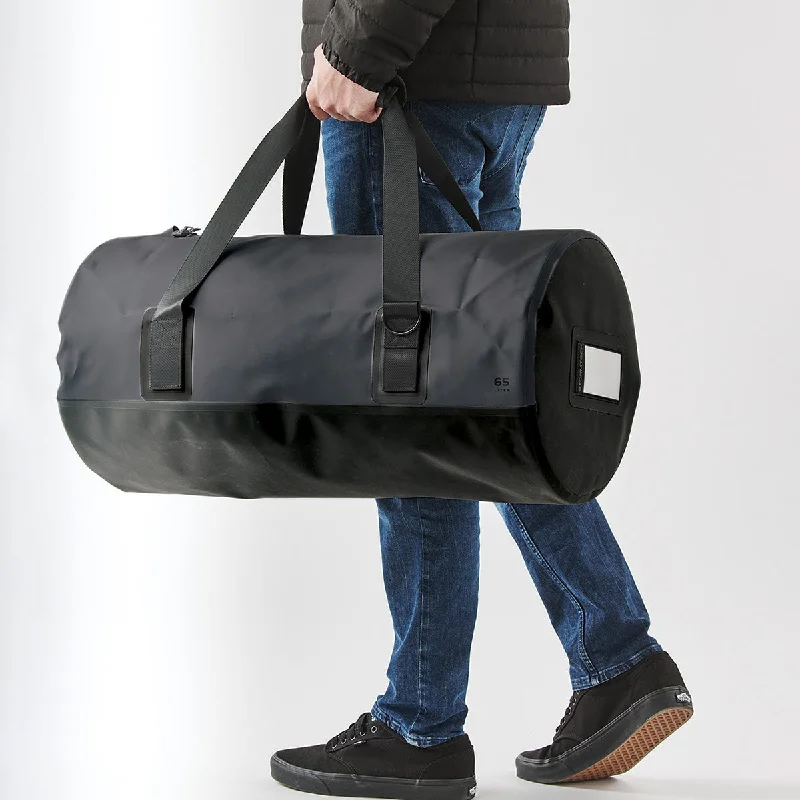 Bomber men jackets with ribbed cuffs for a classic 80s styleNarvik Waterproof Duffel 55L - FCX-3 Bomber men jackets with ribbed cuffs for a classic 80s styleNarvik Waterproof Duffel 55L - FCX-3
