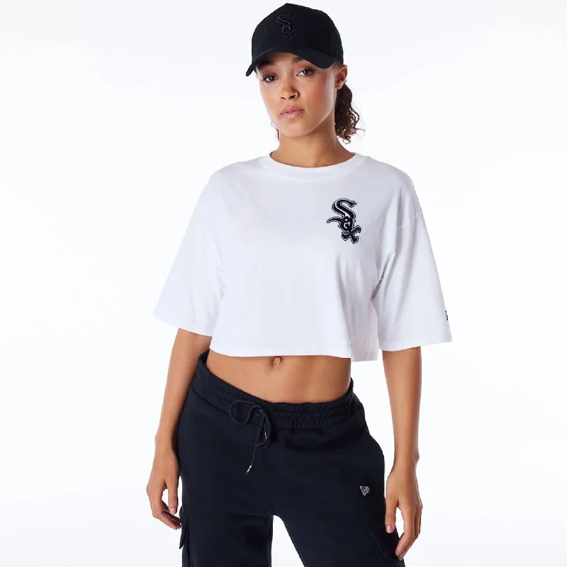 Men's distressed denim - look t - shirts with a rugged appealChicago White Sox Womens MLB Lifestyle White Crop T-Shirt Men's distressed denim - look t - shirts with a rugged appealChicago White Sox Womens MLB Lifestyle White Crop T-Shirt