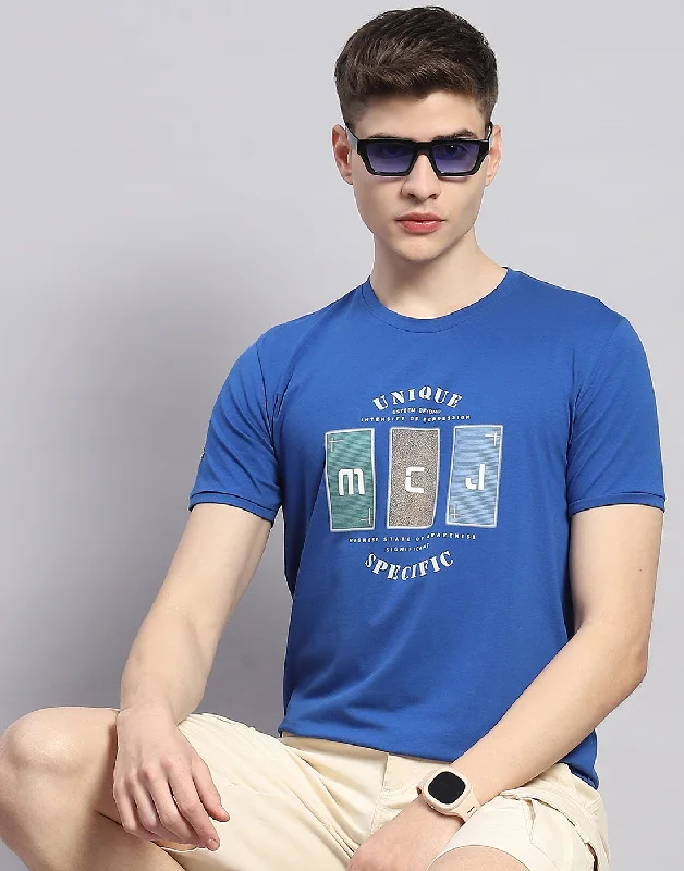 Men's polo t - shirts with a contrast collar for a preppy lookMen Blue Printed Round Neck Half Sleeve T-Shirt Men's polo t - shirts with a contrast collar for a preppy lookMen Blue Printed Round Neck Half Sleeve T-Shirt