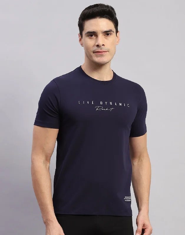 Men's smart - casual checkered t - shirts for semi - formal occasionsMen Navy Blue Printed Round Neck Half Sleeve T-Shirt Men's smart - casual checkered t - shirts for semi - formal occasionsMen Navy Blue Printed Round Neck Half Sleeve T-Shirt