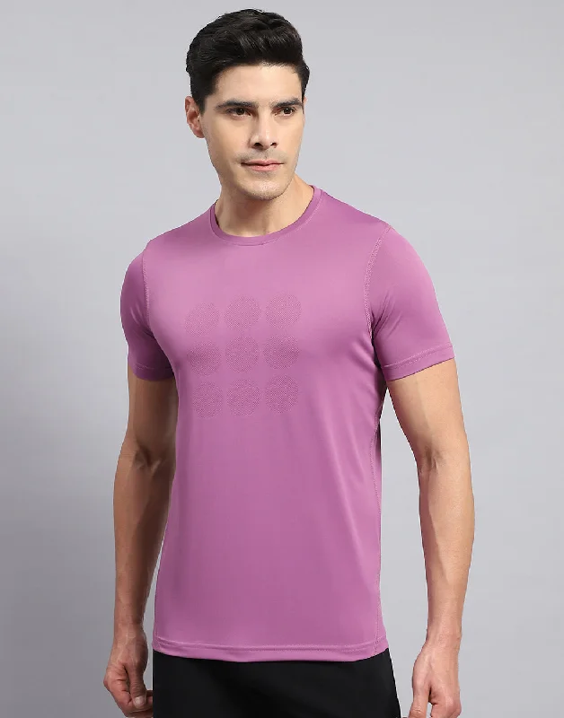 Men's plus - size pocket t - shirts with a classic lookMen Purple Self Design Round Neck Half Sleeve T-Shirt Men's plus - size pocket t - shirts with a classic lookMen Purple Self Design Round Neck Half Sleeve T-Shirt