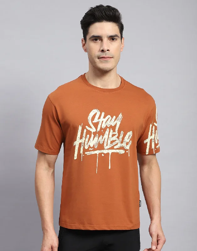 Men's mock - neck t - shirts with a modern and sleek styleMen Rust Printed Round Neck Half Sleeve T-Shirt Men's mock - neck t - shirts with a modern and sleek styleMen Rust Printed Round Neck Half Sleeve T-Shirt