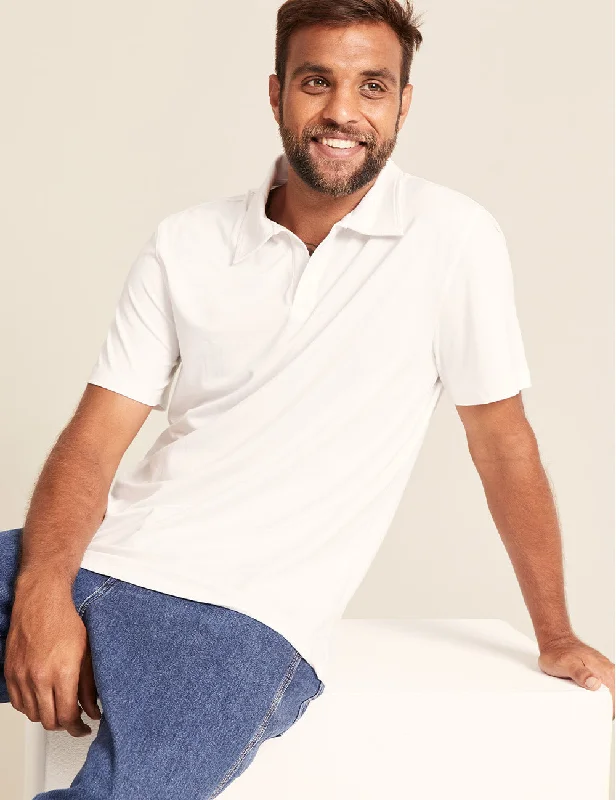 Men's smart - casual checkered t - shirts for semi - formal occasionsMen's Classic Polo Shirt - White Men's smart - casual checkered t - shirts for semi - formal occasionsMen's Classic Polo Shirt - White