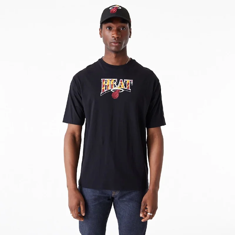 Men's mock - neck t - shirts with a modern and sleek styleMiami Heat NBA Championship Black Oversized T-Shirt Men's mock - neck t - shirts with a modern and sleek styleMiami Heat NBA Championship Black Oversized T-Shirt