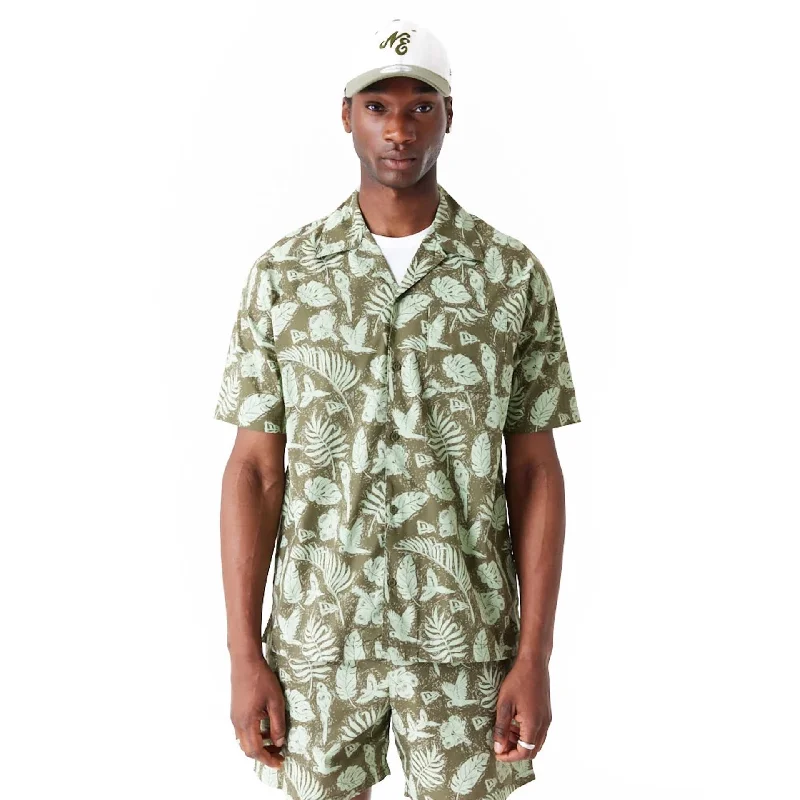 Men's v - neck muscle t - shirts for a body - building aestheticNew Era All Over Print Green Woven Short Sleeve Shirt Men's v - neck muscle t - shirts for a body - building aestheticNew Era All Over Print Green Woven Short Sleeve Shirt
