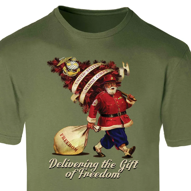 Men's organic cotton crew - neck t - shirts for everyday comfortUSMC Santa's Gift of Freedom T-shirt Men's organic cotton crew - neck t - shirts for everyday comfortUSMC Santa's Gift of Freedom T-shirt