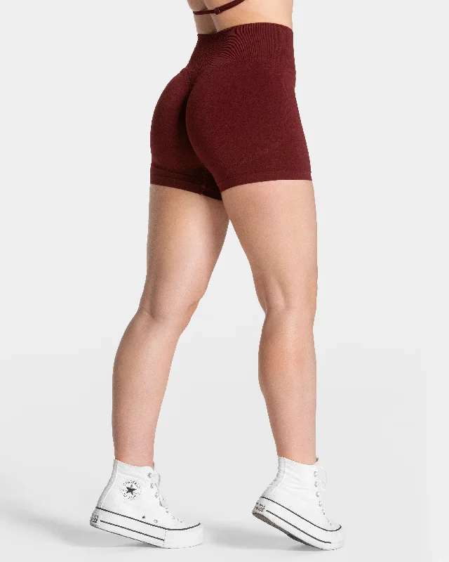 Men's floral print silk blend shorts for a unique night - out look Femme Sculpt Scrunch Short "Weinrot" Men's floral print silk blend shorts for a unique night - out look Femme Sculpt Scrunch Short "Weinrot"