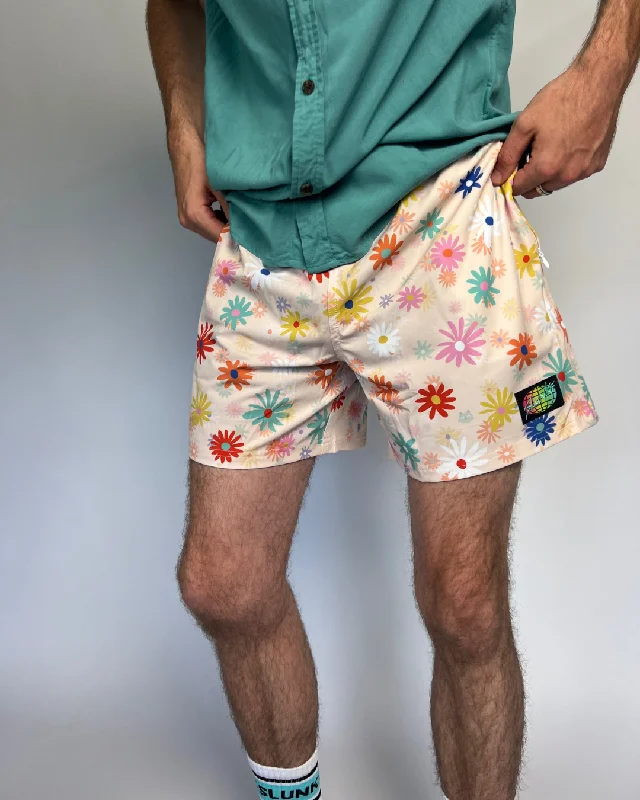 Men's distressed cotton shorts for a bohemian - inspired style Floral-Bama 5" Men's Shorts Men's distressed cotton shorts for a bohemian - inspired style Floral-Bama 5" Men's Shorts