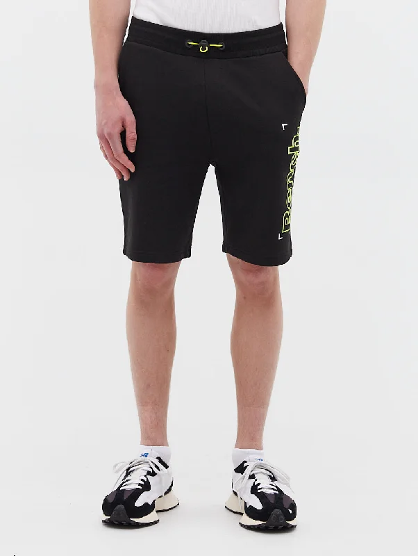 Men's checkered pattern wool shorts for a stylish winter layering option Sylo Fleece Shorts Men's checkered pattern wool shorts for a stylish winter layering option Sylo Fleece Shorts